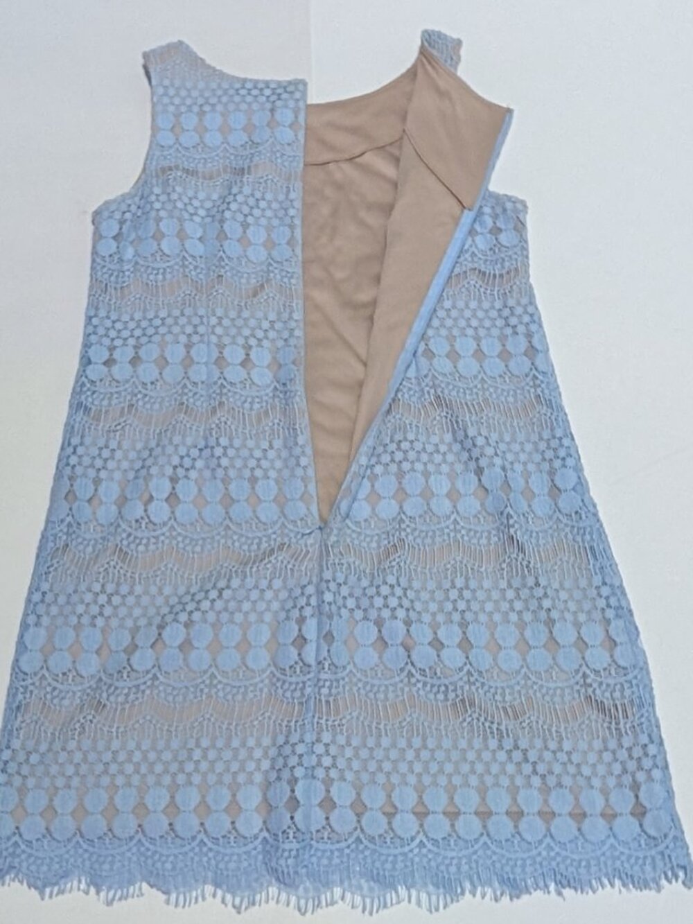 Jessica Howard Women's Blue Lace with Nude Lining Sheath Dress, Size 10 P - Picture 10 of 15